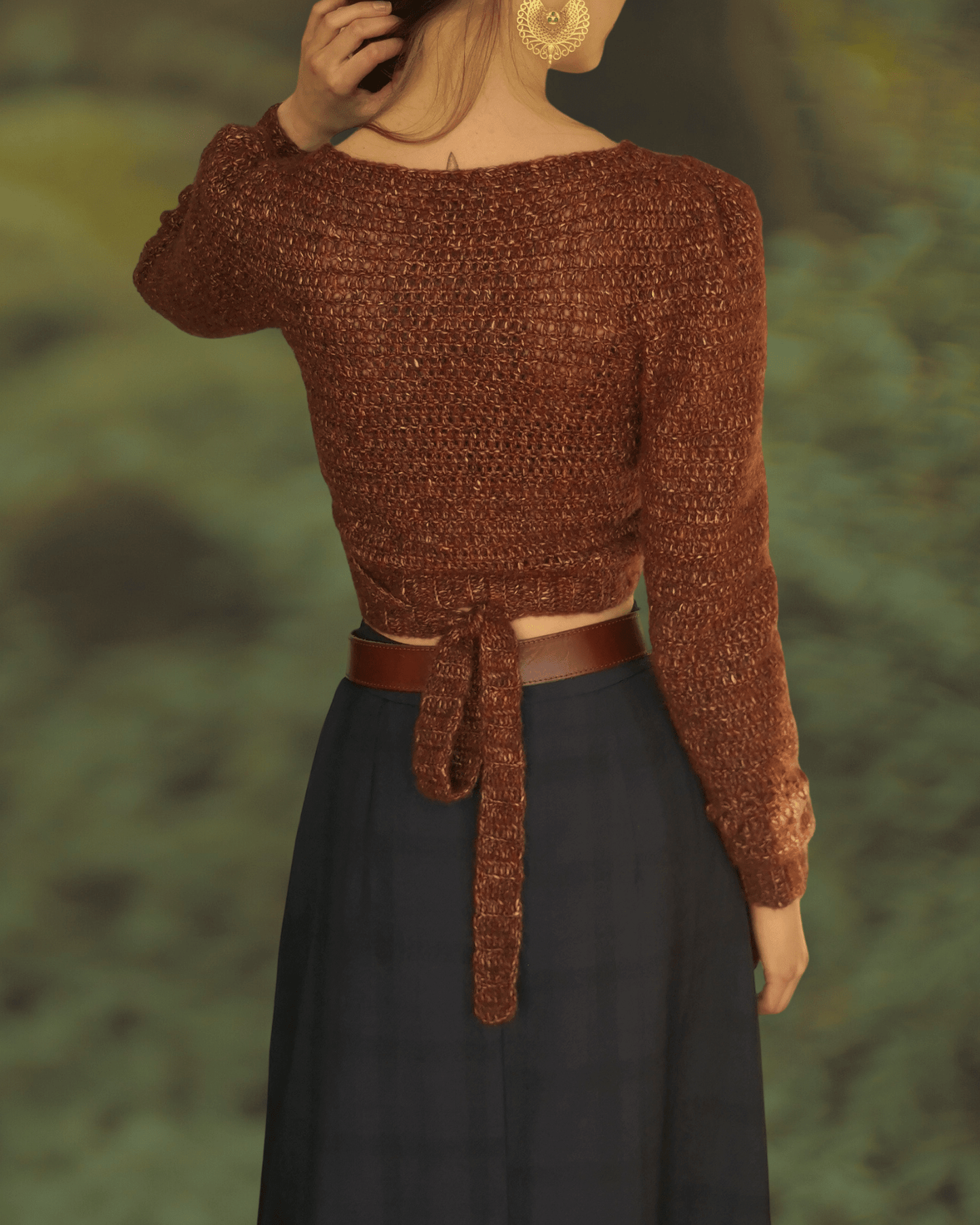 AURORA crochet tutorial: Wrap cardigan with puffy shoulders - Maana Crafts