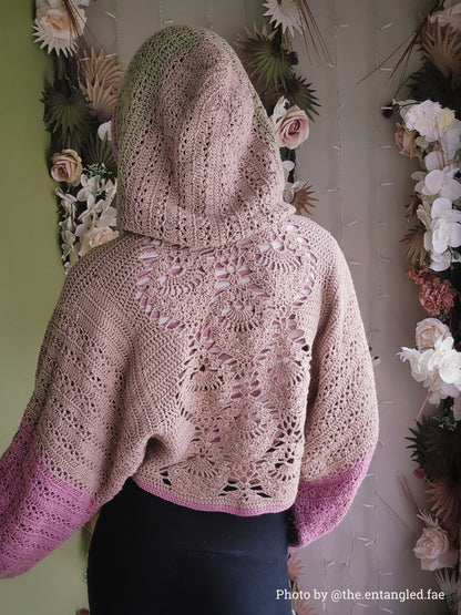 BATWING HOODIE crochet tutorial: Oversize cropped hoodie - Maana Crafts