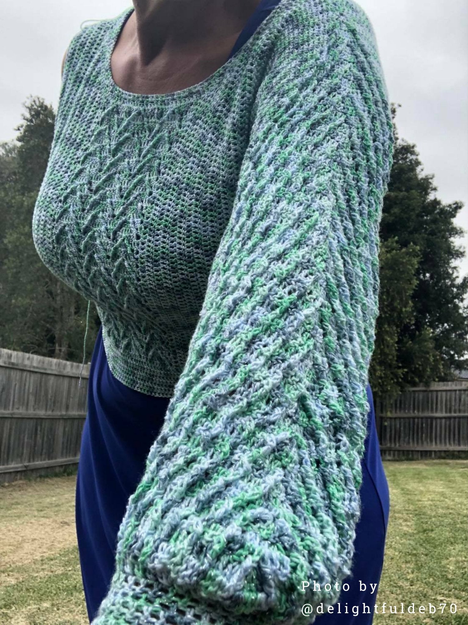 NOSTALGIA crochet tutorial: Long sleeve sweater with wave pattern - Maana Crafts