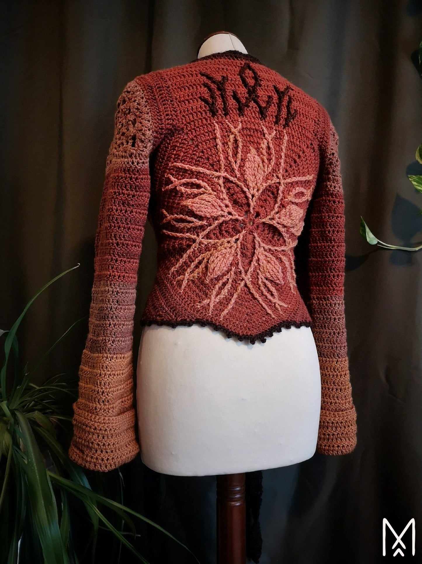 WILLOW crochet tutorial: Wrap top with lace details - Maana Crafts